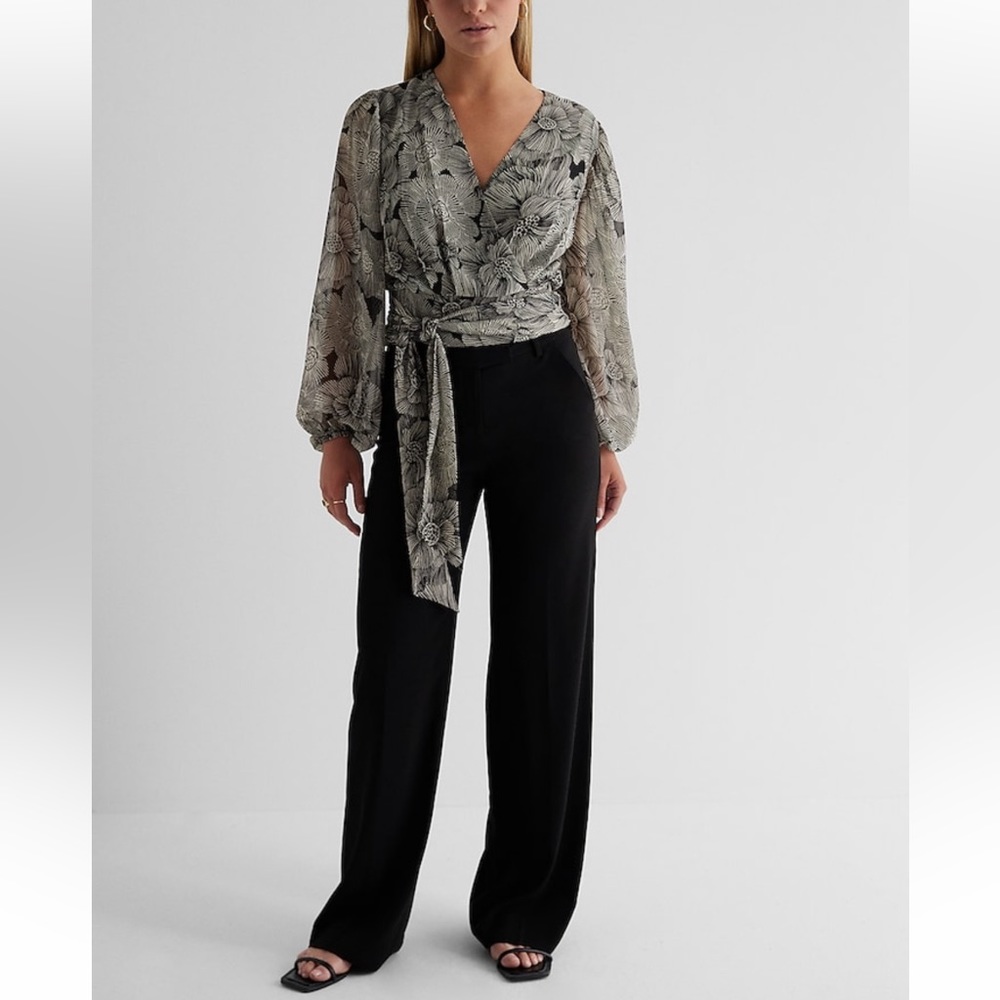 Floral Tie-Waist Top